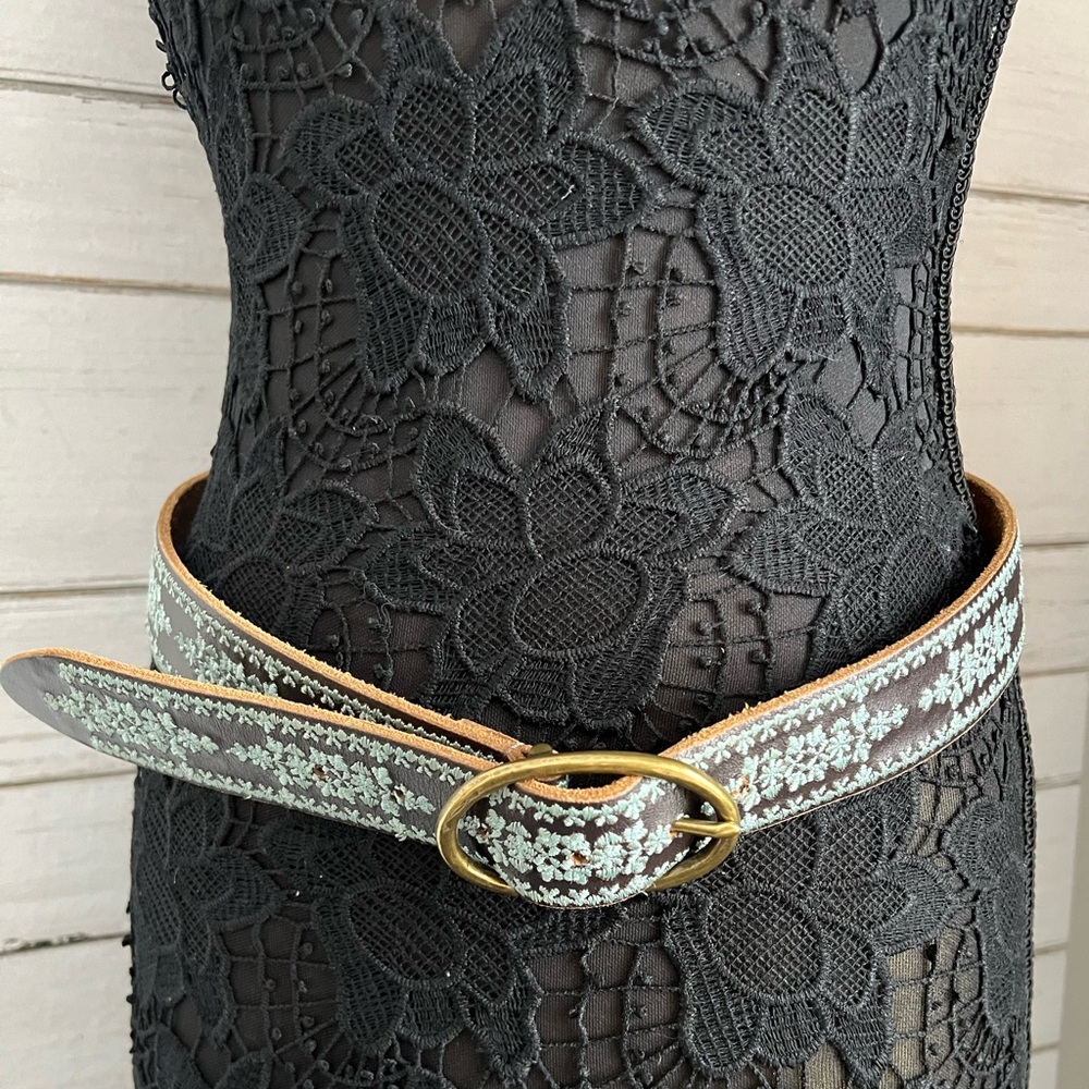 Lucky Brand Dark Brown leather belt size medium